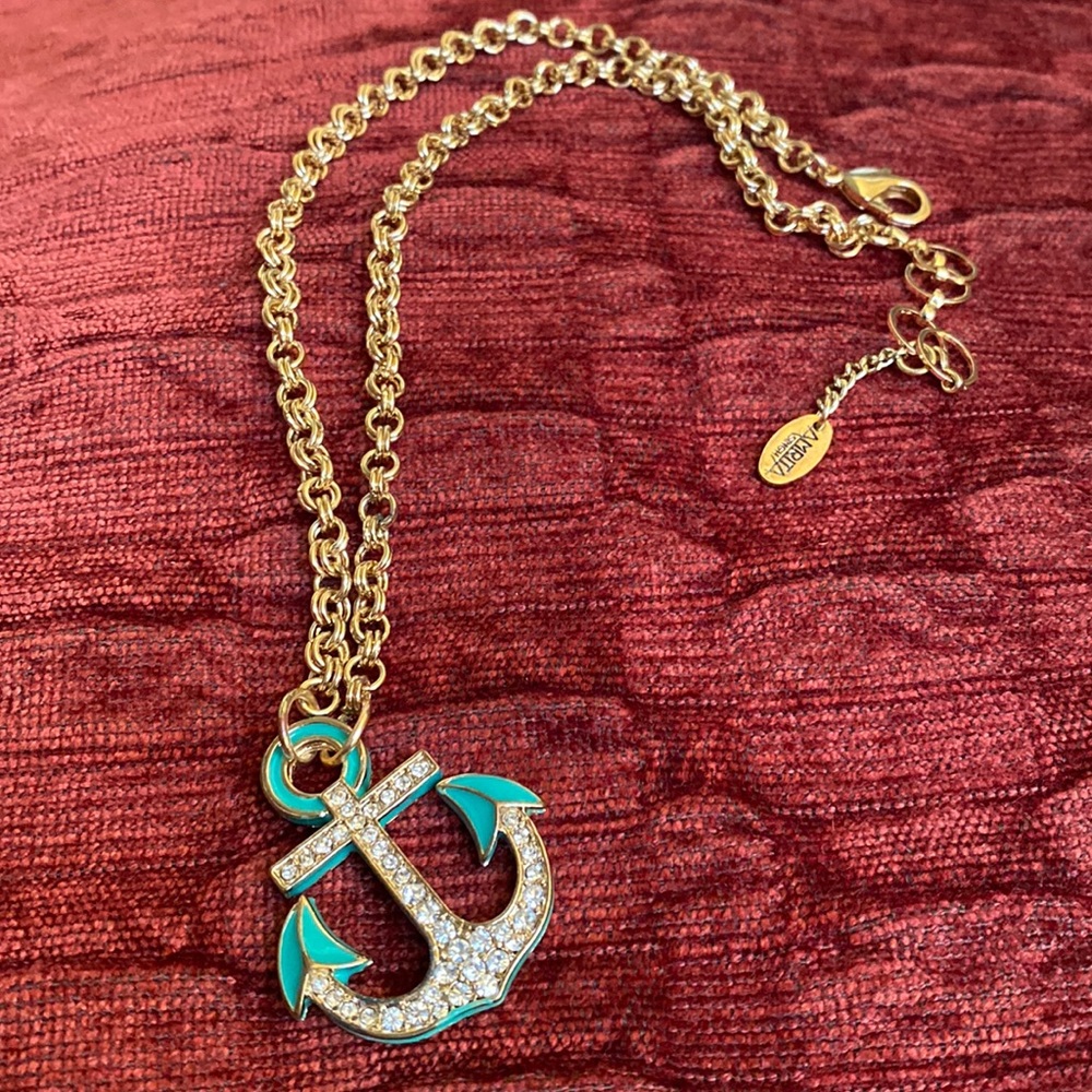 Beautiful Anchor Necklace